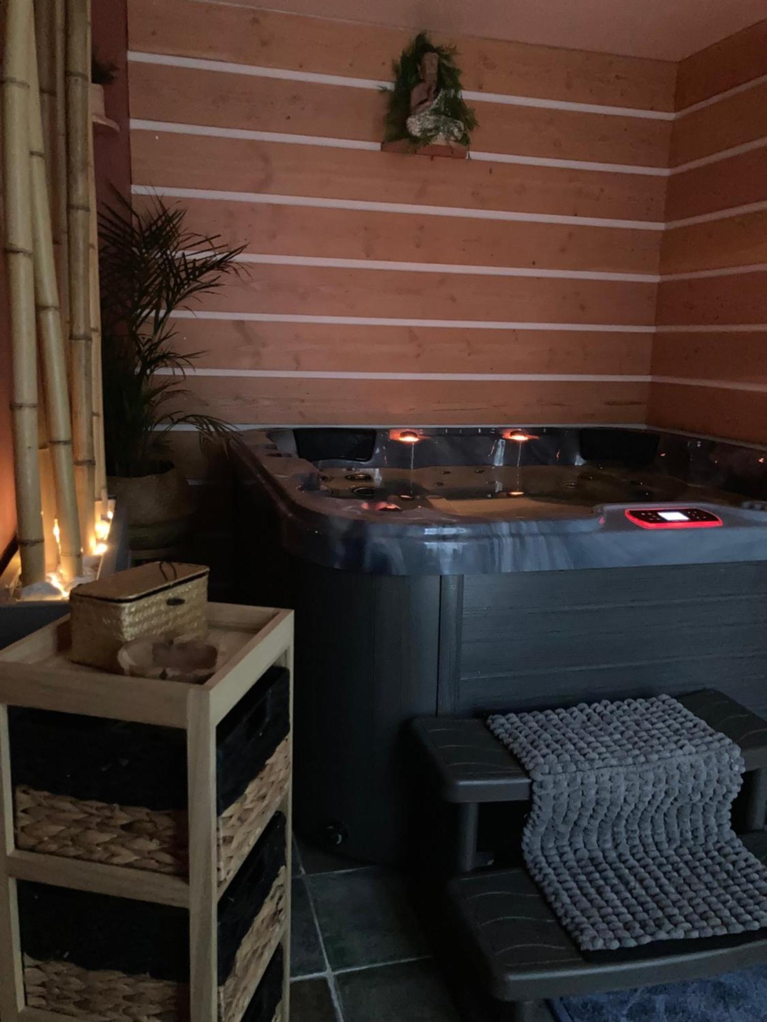 Le Chai De La Rose Spa Et Seances Bien Etre Doué-la-Fontaine Eksteriør billede